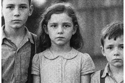 Dusty Attic, Decades of Deception: The 1945 Three Cousins Vanish Case Finally “Solved” After a Forgotten Photo Roll Is Discovered in a Sealed Attic Box, Allegedly Exposing a 78-Year Cover-Up That Rewrites the Official Story and Shakes a Family’s Carefully Guarded Past -KK For generations the cousins’ disappearance was whispered about in fragments at reunions and memorials, but investigators now claim that newly developed photographs recovered from an attic trunk reveal overlooked faces, hidden locations, and a timeline that doesn’t match the original report, turning a long-accepted tragedy into a gripping reexamination of who knew what—and when. The full story is in the comments below.