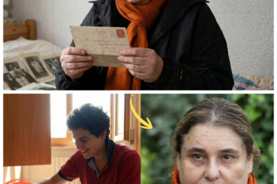 La madre de Carlo Acutis, con el corazón pesado y la mente llena de recuerdos, se encontraba en su habitación, organizando algunas de las pertenencias de su hijo.